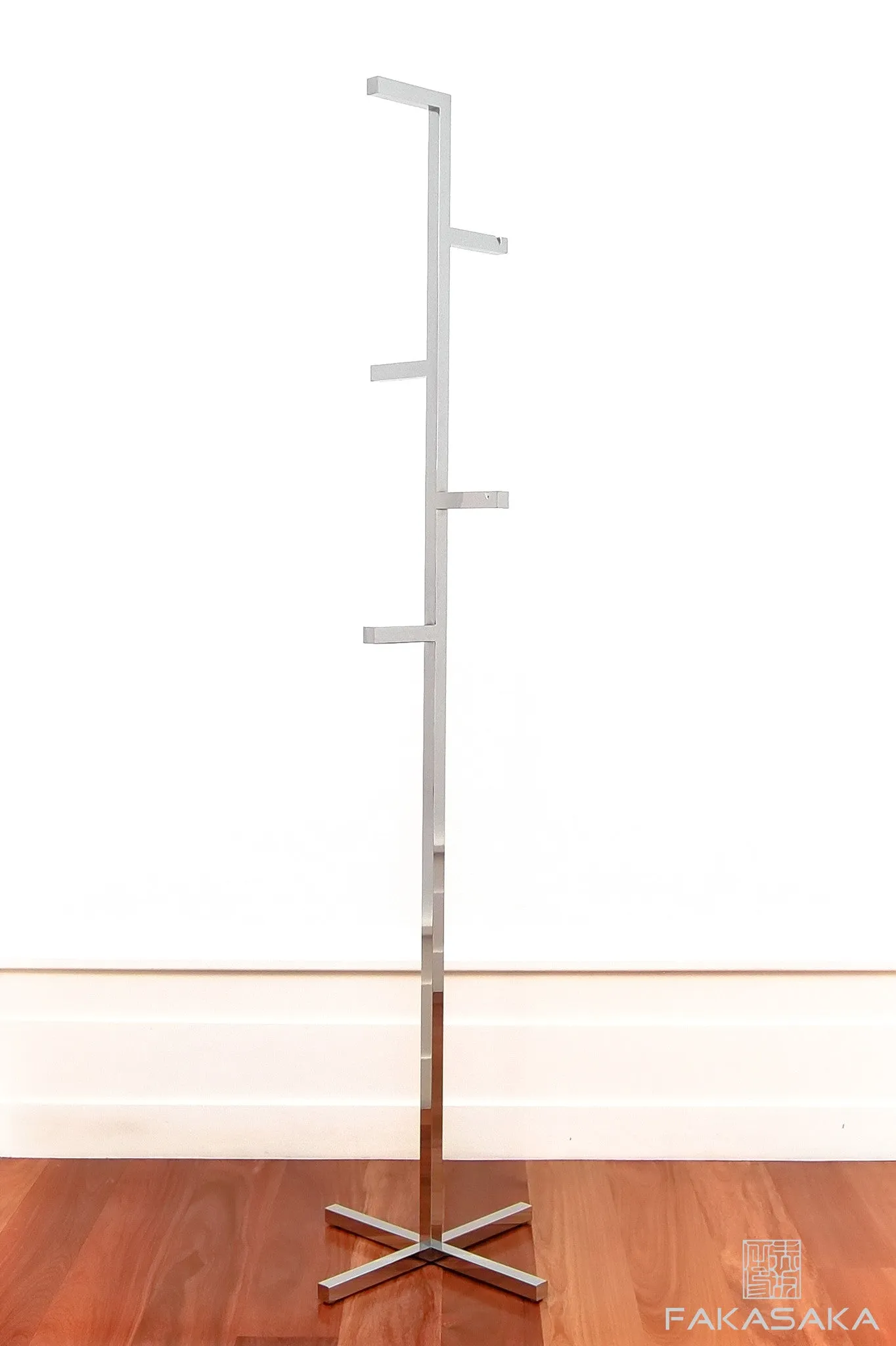 FA15 COAT RACK<br><br>CHROMED