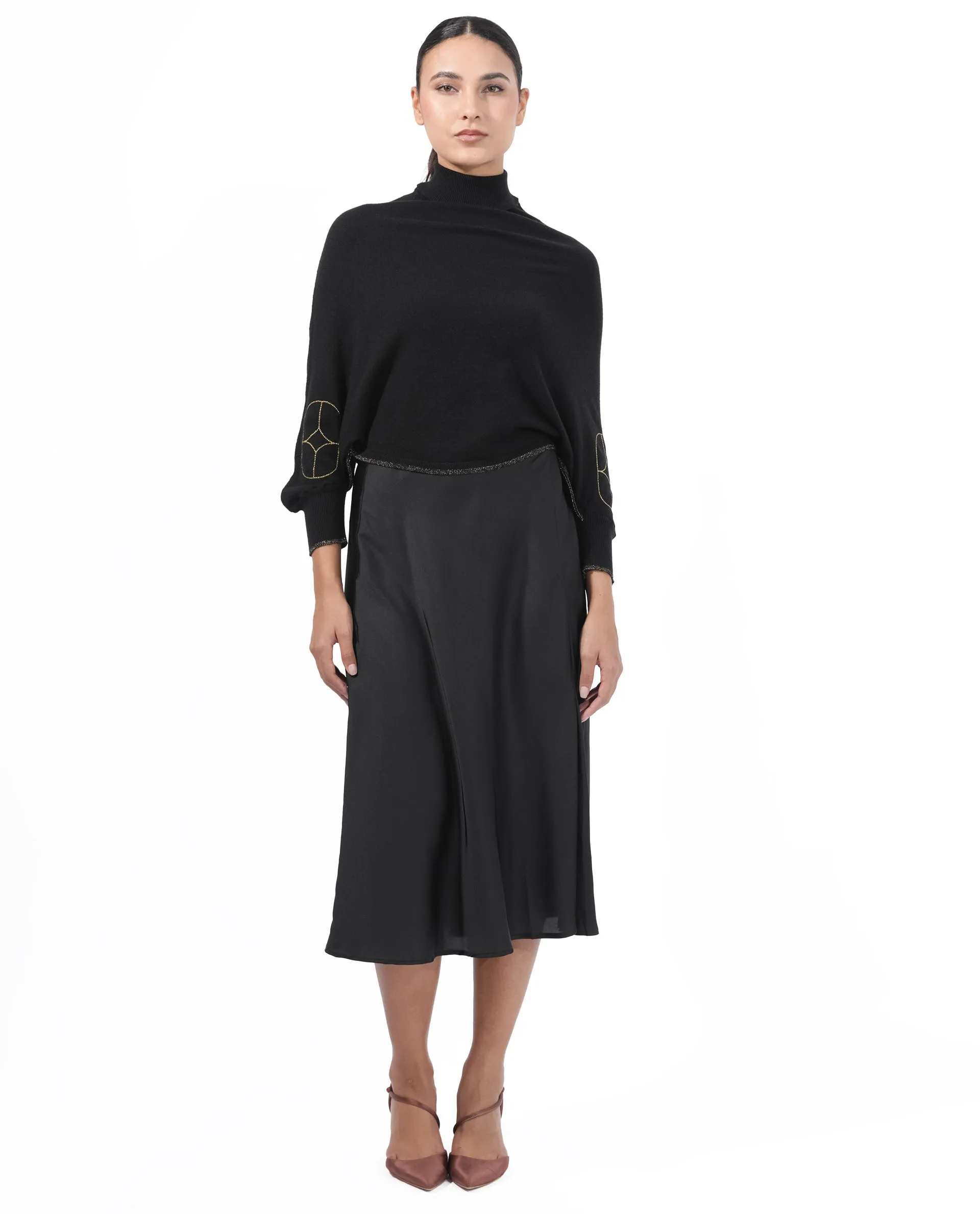 Rareism Women Sabel Black Viscose Fabric Full Sleeves Turtle Neck Kimono Sleeve Relaxed Fit Plain Cropped Sweater