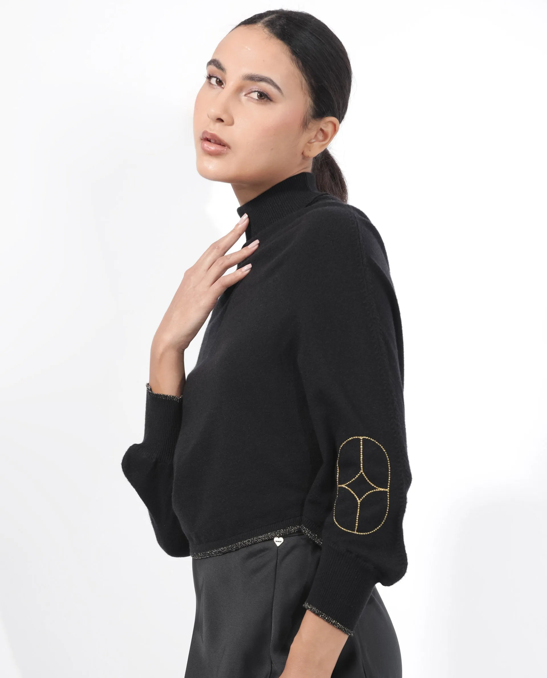 Rareism Women Sabel Black Viscose Fabric Full Sleeves Turtle Neck Kimono Sleeve Relaxed Fit Plain Cropped Sweater
