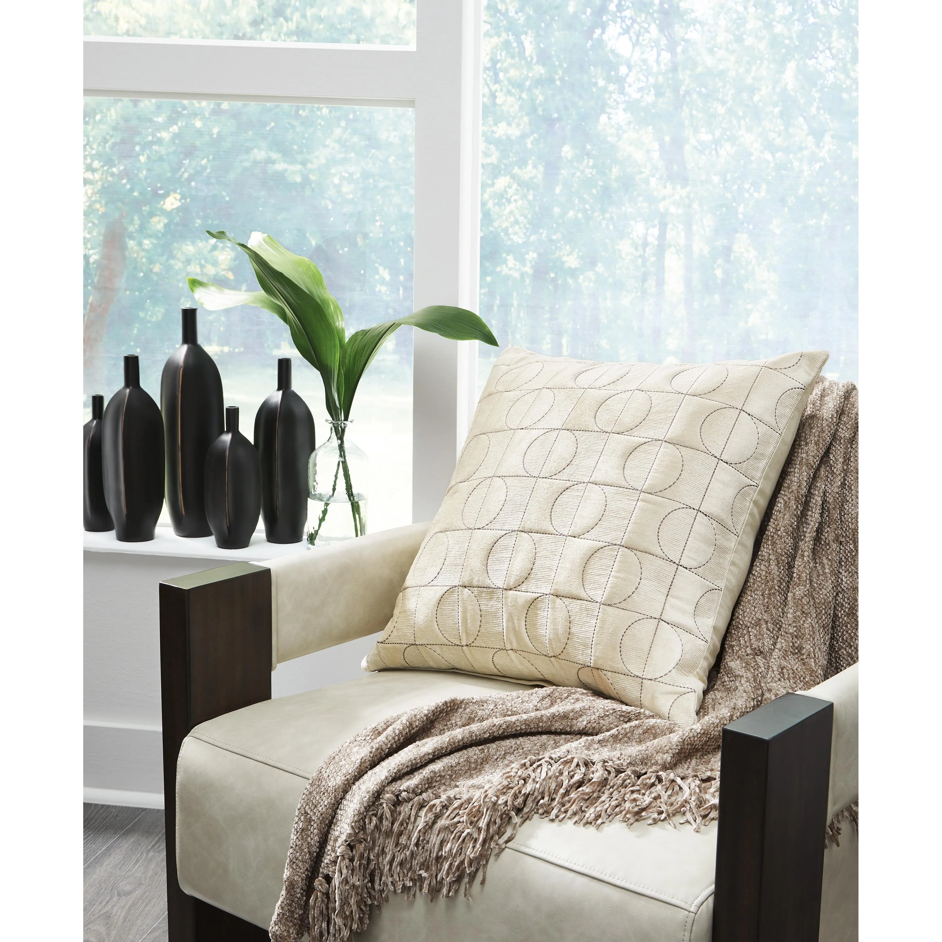 Signature Design by Ashley Kydner A1001074 Pillow